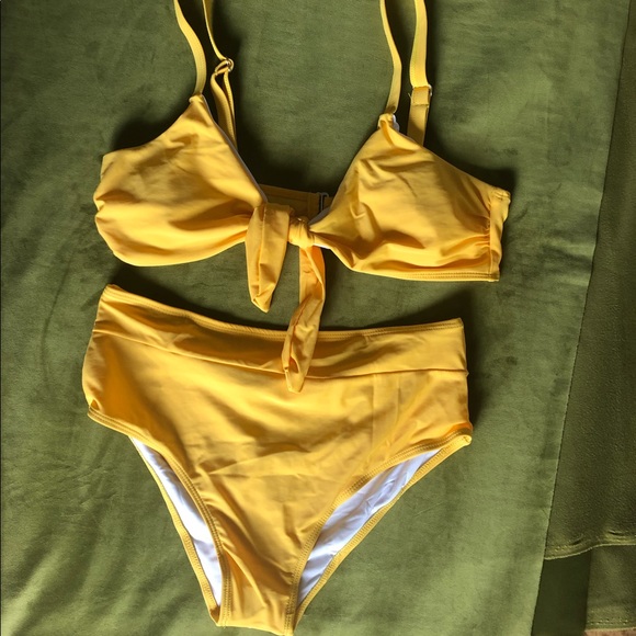 GOLD HIGH WAIST BIKINI - Picture 2 of 7